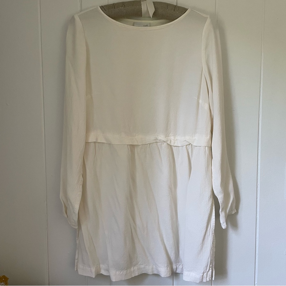 Soft Vanilla Ivory Neutral Long Sleeve Flowy Rayon Blouse